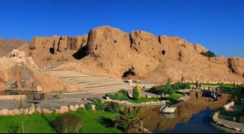 بهترین جاذبه های گردشگری کرمان,جاذبه های تاریخی کرمان,جاذبه های دیدنی کرمان