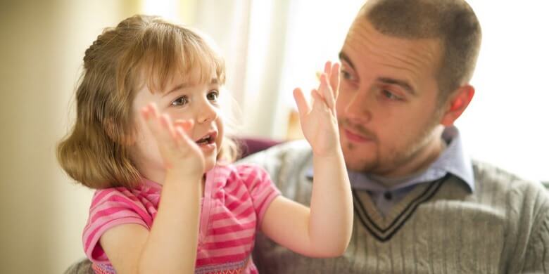 فواید قصه گویی برای کودک,فواید قصه گویی برای کودکان,فواید قصه گویی کودکان