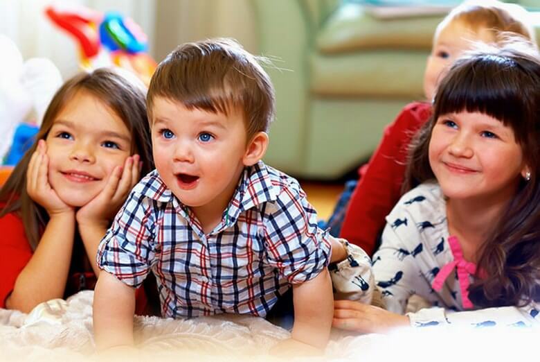 فواید قصه گویی برای کودک,فواید قصه گویی برای کودکان,فواید قصه گویی کودکان