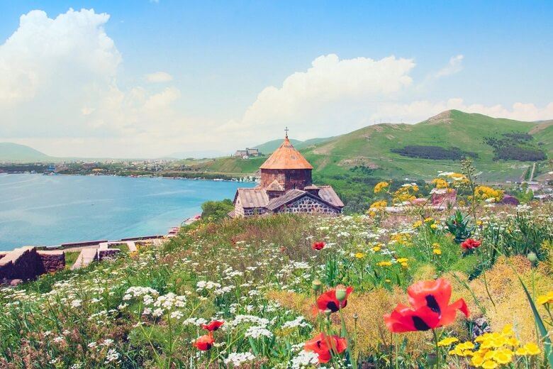 بهترین ماه برای سفر به ارمنستان,تور سفر به ارمنستان,راهنمای سفر به ارمنستان