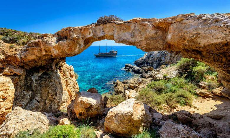 هزینه سفر به قبرس,بهترین زمان برای مسافرت به قبرس,بهترین زمان سفر به قبرس