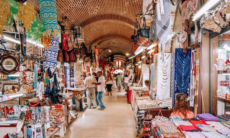 ارزانترین زمان سفر به ازمیر,بهترین زمان برای سفر به ازمیر,بهترین زمان سفر به ازمیر