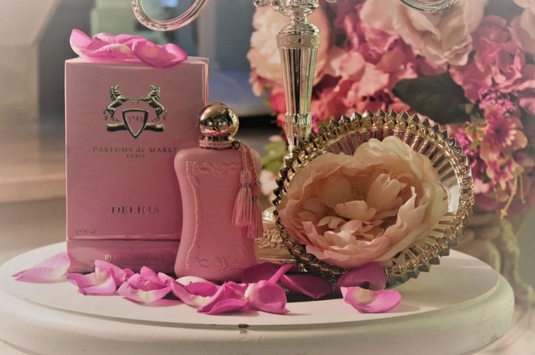 بهترین عطر های زنانه زمستانی,بهترین عطرهای زنانه زمستانی,بهترین عطر های زنانه زمستانی