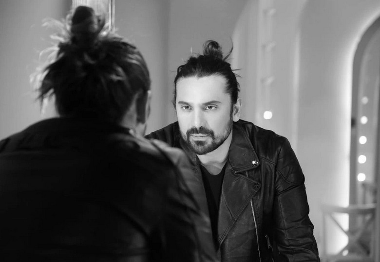 بیوگرافی امیر عباس گلاب,زندگی نامه امیر عباس گلاب,زندگینامه امیر عباس گلاب