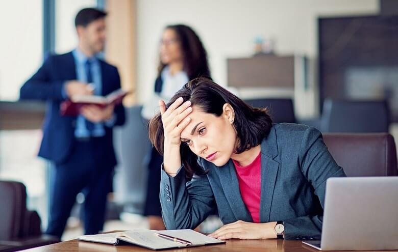 مدیریت غیر حرفه ای,مدیریت غیر حرفه ایرانی,ویژگیهای مدیر لایق