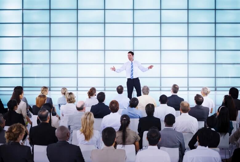 زمان سخنرانی,موضوع اصلی سخنرانی,موضوع سخنرانی