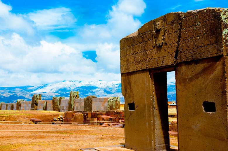 دروازه خورشید در بولیوی,ده کشف عجیب دنیا,کشف های عجیب دنیا