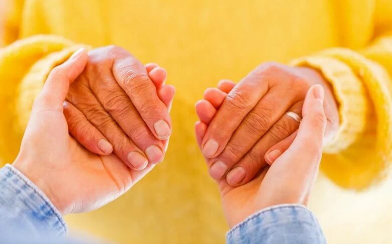 بیماری پارکینسون,بیماری پارکینسون چیست,علائم بیماری پارکینسون